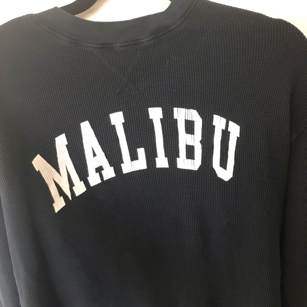 Very cute long sleeve